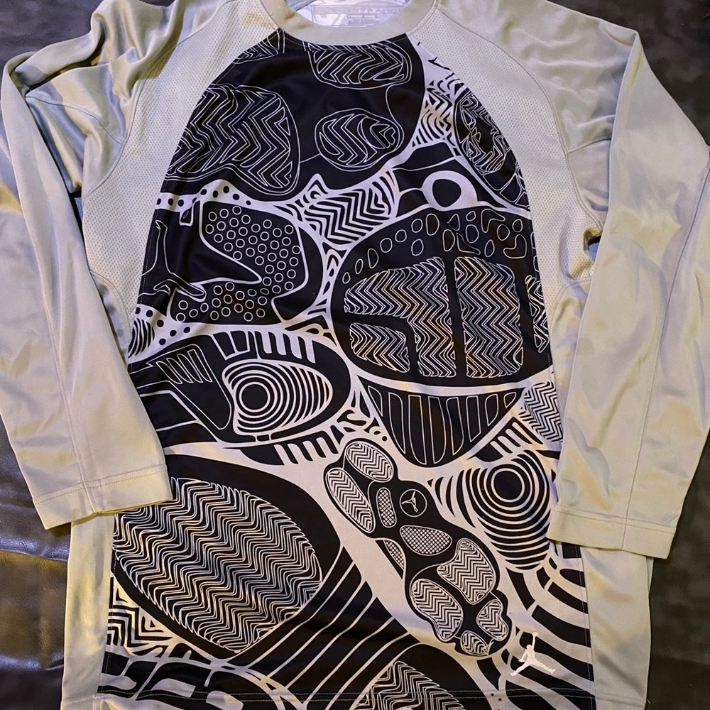 Jordan Training Shirt - Large
